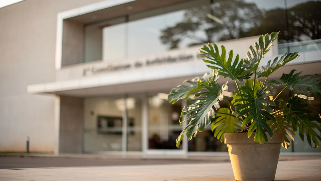 Técnicas de negociação imobiliária para fechar mais contratos 3 Fachada da 2ª Câmara de Conciliation e Arbitragem de Goiânia no Setor Jardim Goiás